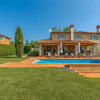 Отель Beautiful Villa With Swimming Pool Surrounded By A Natural Fence, фото 5