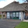 Отель Stylish Thatched Villa with 2 Bathrooms near Giethoorn, фото 9