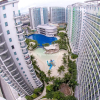 Отель Maui 2 Bedroom Condo at Azure Urban Resort Residences, фото 16