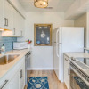 Отель Carolina Beach Condo w/ Community Pool, фото 4