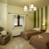 Отель Villa Golden Crest, фото 3