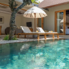 Отель KoenoKoeni Villa Seminyak, фото 1