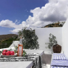Отель CHARMING 2BR Hilltop Serenity Suite, Lively Greek Village, фото 2
