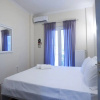 Отель Comfortable Apartment At The Foot of The Odeon of Herodes Atticus, фото 4