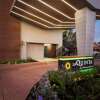 Отель La Quinta Inn & Suites by Wyndham Clovis CA, фото 13