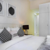Отель Maison Privee - Beautiful Chic Apt w Full Marina Views Next to the Beach, фото 2