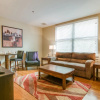 Отель Bluebird Suites near AutoZone Park, фото 2