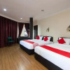 Отель T P Hotel by OYO Rooms, фото 8