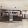 Отель La Quinta Inn & Suites by Wyndham Houston Bush Intl Airpt E, фото 14