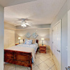 Отель Gulf-front Gem: Lake Views, Beach Access & 3 Pools 2 Bedroom Condo, фото 2