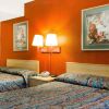 Отель Econo Lodge, фото 4