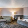 Отель Quality Inn & Suites, фото 26