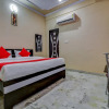 Отель Friends Residency By OYO Rooms, фото 12