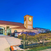 Отель Super 8 by Wyndham Houston Hobby Airport South, фото 11