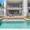 Отель SWIM UP DRIFT APARTMENT 12 South, фото 11