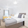 Отель Spacious home with parking - TV in Every Bedroom!, фото 6