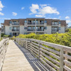 Отель Southwinds A17 2 Bedroom Condo by RedAwning, фото 25