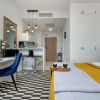 Отель Bliska Wola Modern Studio by Renters, фото 13