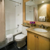 Отель Whistler Village Inn And Suites, фото 8