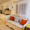 Отель Playa Turquesa only 50m From the Beach Walk to all Restaurants, фото 4