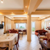 Отель Verga Majestic Sunsets - Villa Close to the Beach, фото 20