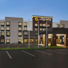 Отель La Quinta Inn & Suites by Wyndham Newark - Elkton в Элктоне