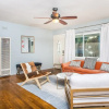 Отель Stylish 2br/1ba in the Heart of PB by Domio, фото 8