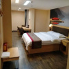 Отель Thank Inn Plus Hotel Shaanxi Xi'An Baqiao District Fangzhicheng Metro Station, фото 2