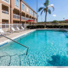 Отель Super 8 by Wyndham Orlando Near Florida Mall, фото 18