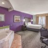 Отель La Quinta Inn & Suites by Wyndham Erie в Эри