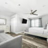 Отель Neptune Oceanfront Rentals, фото 2