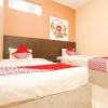 Отель Oyo 1093 Hotel Griyo Avi, фото 7