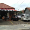 Отель Guest House Pekalongan 51, фото 40