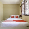 Отель Super OYO 1568 Stasiun Ka Cirebon Guest House, фото 3