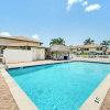 Отель Marco Island Townhome: 2 Mi to Beaches!, фото 16