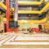 Отель Landmark Suites, фото 2