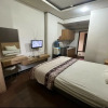 Отель OYO 93424 Apartemen The Suite Metro By Salman, фото 3