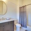 Отель Luxe Savannah Townhome: 1 Mi to Historic District, фото 10