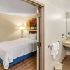 Отель Days Inn by Wyndham Raleigh-Airport-Research Triangle Park, фото 16