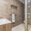 Отель NEW Modern 2BR 2BA Condo w Gym Pool BBQ Parking, фото 10