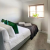 Отель Ascot - Immaculate 2 Bed House with Parking, фото 5