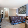 Отель Super 8 by Wyndham Beloit KS, фото 6