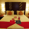 Отель OYO Rooms 100 Feet Road GP Signal, фото 1