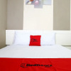 Отель RedDoorz near Adisucipto Airport 3, фото 26
