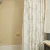 Отель Upscale Condo Private Room, фото 9