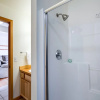 Отель 70MBR- Hot Tub - BBQ - Wi-Fi - Pets Ok - Sleeps 8, фото 9