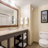 Отель Comfort Inn & Suites Red Deer, фото 8