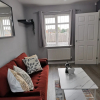 Отель Olive and Carol's Beautiful 3-bed House in Walsall, фото 2