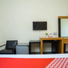 Отель OYO 1238 Hotel Perdana, фото 2