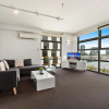 Отель Docklands Private Collection of Apartments - Digital Harbour, фото 15